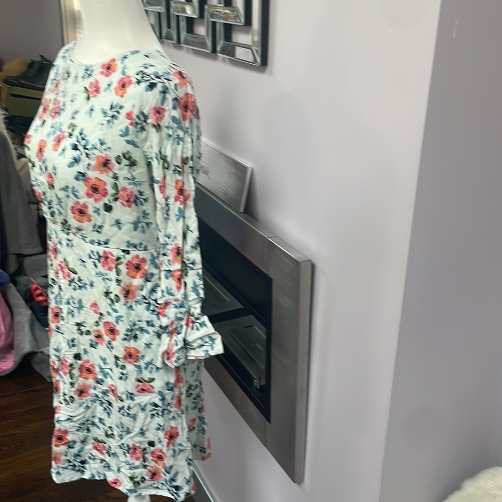 ♡Loft dress size 4 - Picture 2 of 6